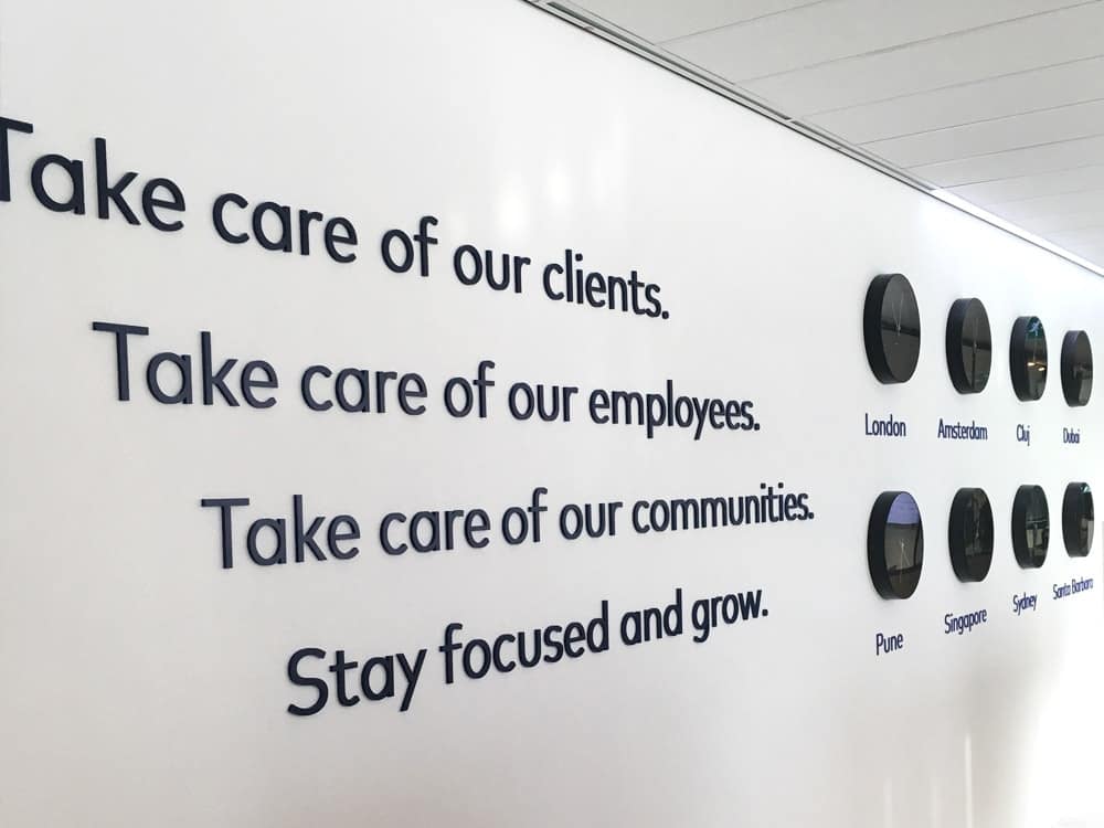 Tekst bij wereldklokken