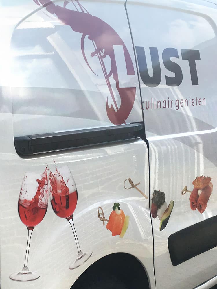 Belettering bedrijfswagen