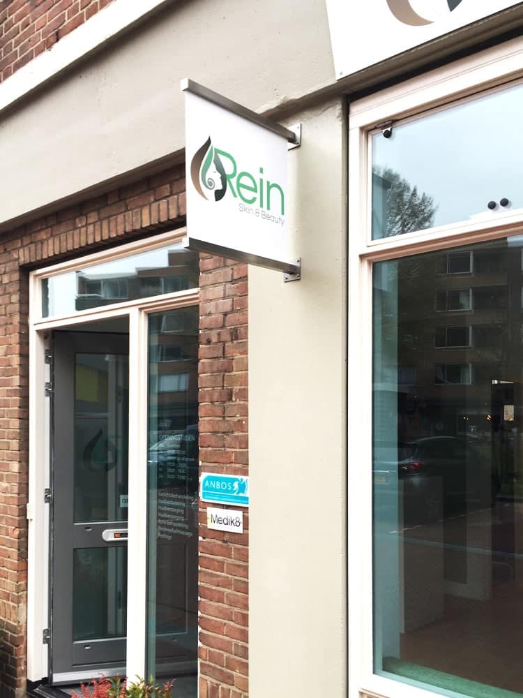 Haaks bord met RVS houders