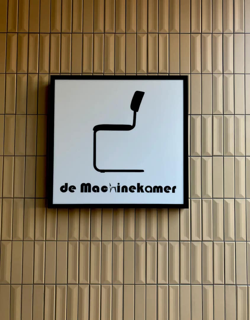 Lichtbak gevel entree